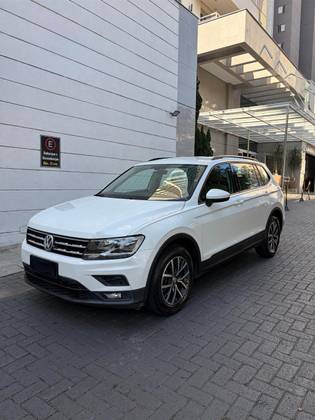 VOLKSWAGEN TIGUAN 1.4 250 TSI TOTAL FLEX ALLSPACE COMFORTLINE TIPTRONIC VOLKSWAGEN TIGUAN 1.4 250 TSI TOTAL FLEX ALLSPACE COMFORTLINE TIPTRONIC
